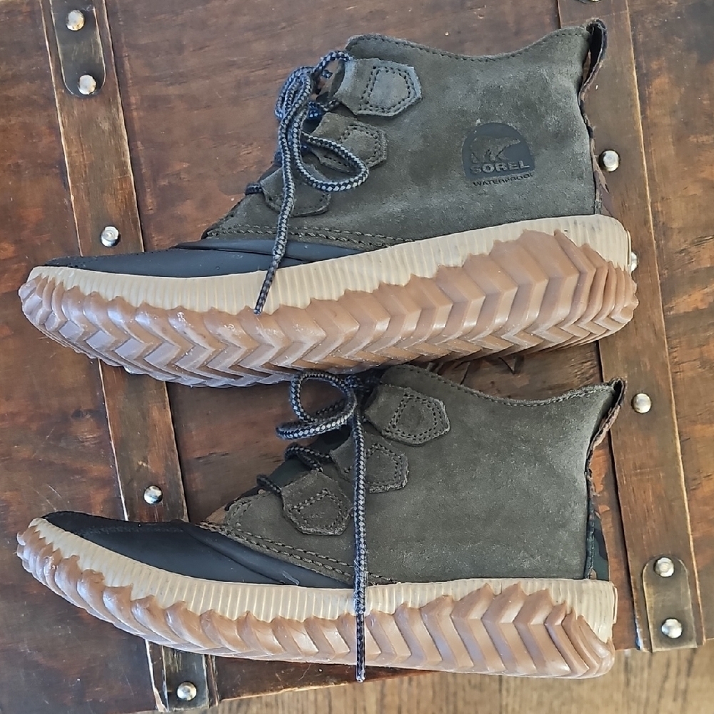 Sorel Out N About Plus Camo Boot - Women's Alpine Tundra Size 7 - Picture 3 of 10